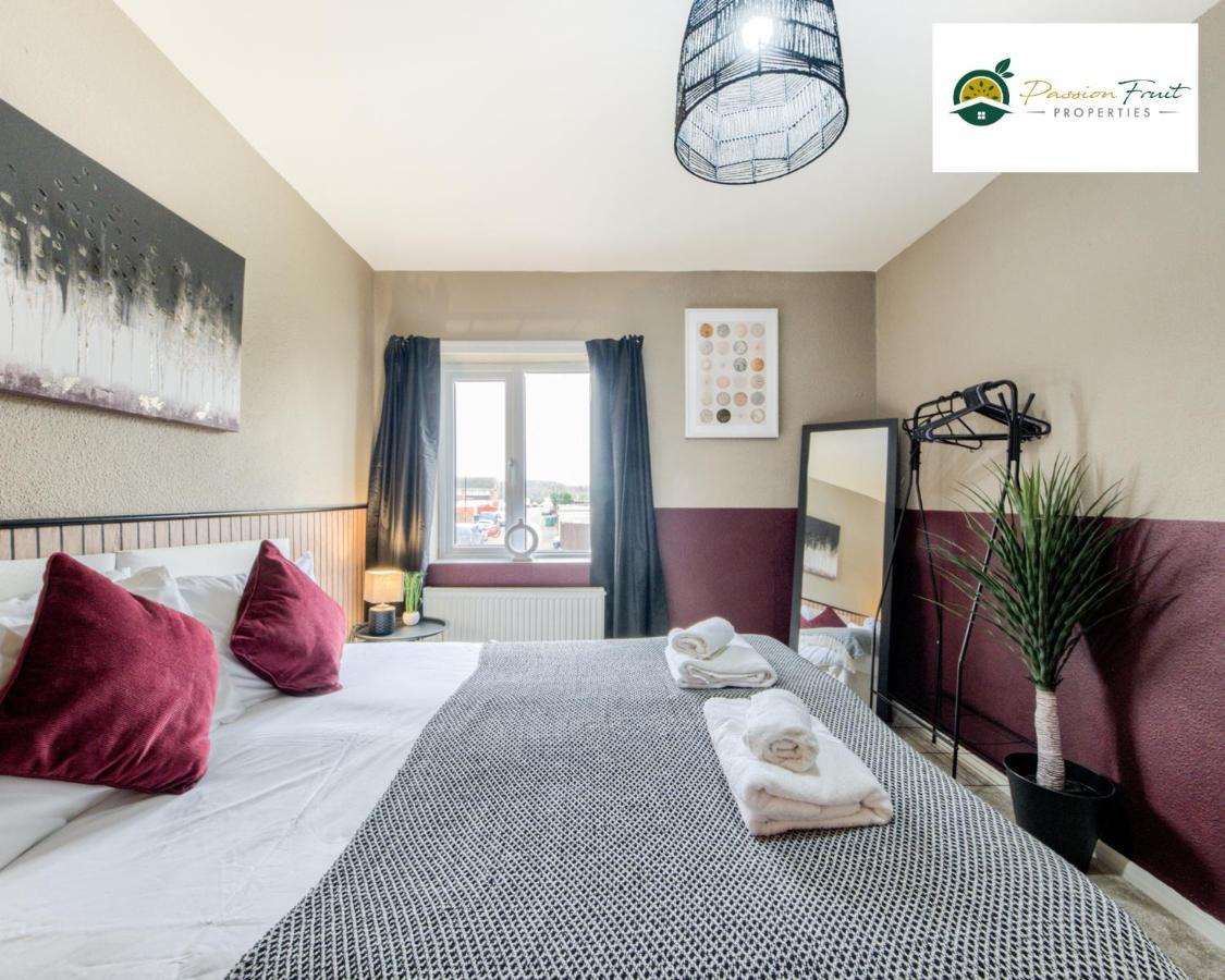 3 Bedroom House With 5 Beds House By Passionfruit Properties Near Coventry City Centre - Bcc Eksteriør bilde