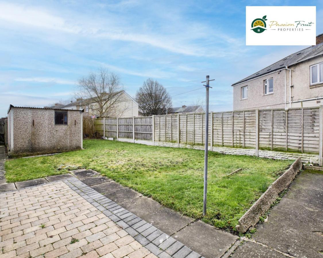 3 Bedroom House With 5 Beds House By Passionfruit Properties Near Coventry City Centre - Bcc Eksteriør bilde